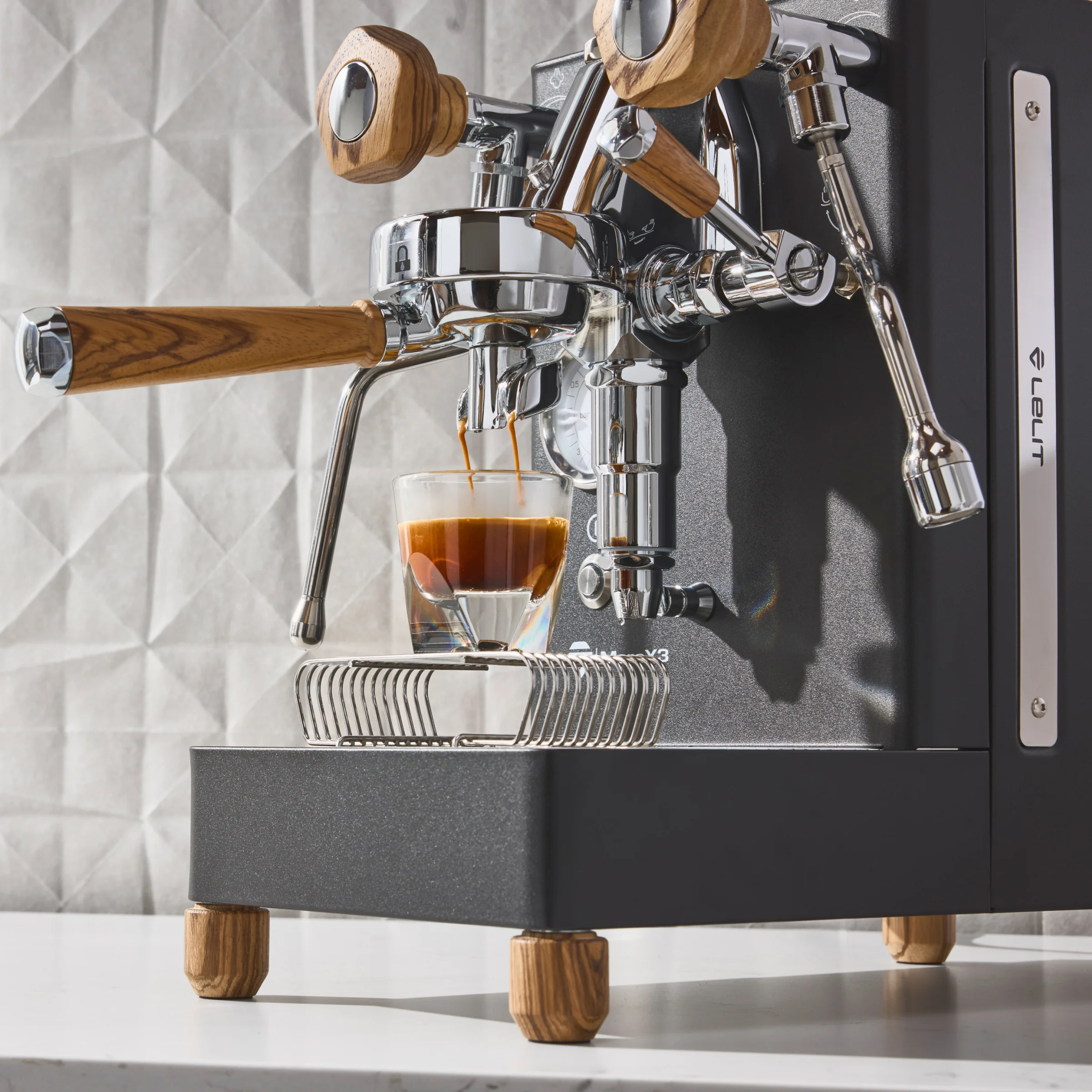 LELIT Mara X3 Espresso Machine - Image 11